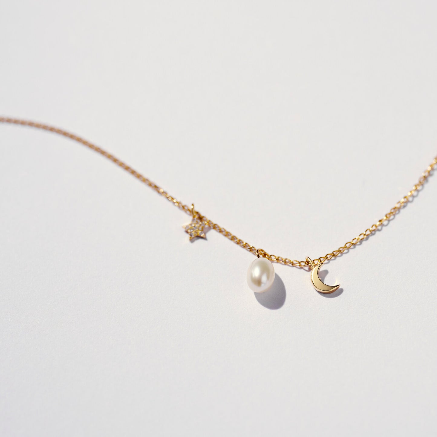 Moon pianura Charm